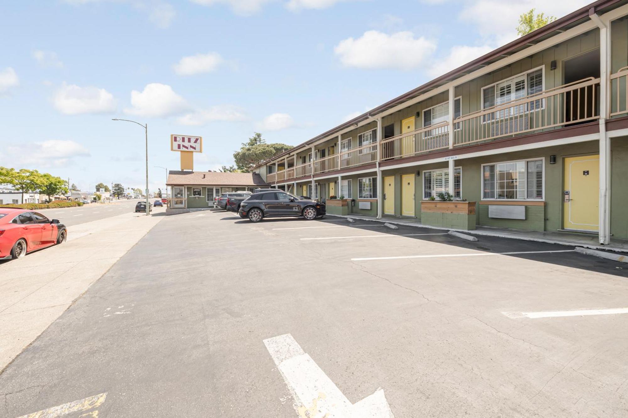 Ritz Inn-San Francisco Airport Sfo Сан Бруно Екстериор снимка